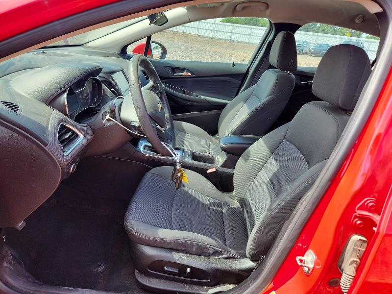 60753526 :رقم المزاد ، 1G1BE5SM1J7194417 vin ، 2018 Chevrolet Cruze مزاد بيع
