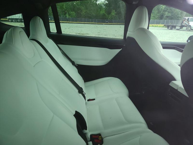 60067776 :رقم المزاد ، 5YJXCDE28MF309925 vin ، 2021 Tesla Model X مزاد بيع