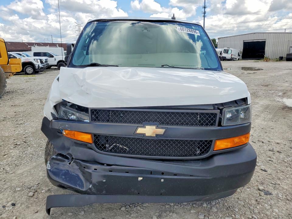 Продаж на аукціоні авто 2022 Chevrolet Express G2500, vin: 1GCWGBF7XN1139012, номер лоту: 60128896