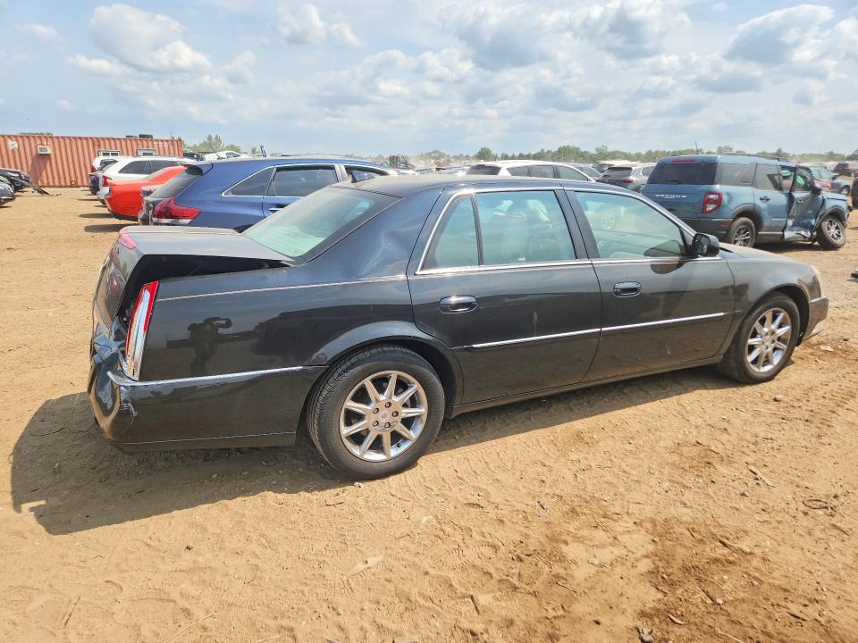 61591456 :رقم المزاد ، 1G6KD5E62BU129119 vin ، 2011 Cadillac Dts مزاد بيع