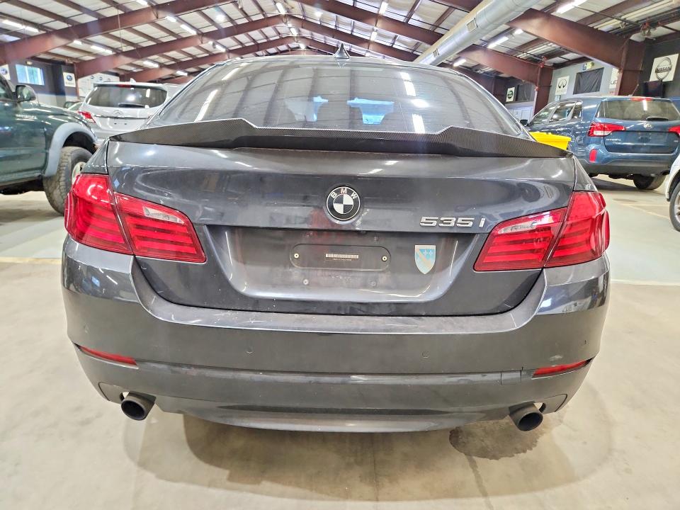 2011 Bmw 535 მანქანა იყიდება აუქციონზე, vin: WBAFU7C54BC439828, აუქციონის ნომერი: 85462505