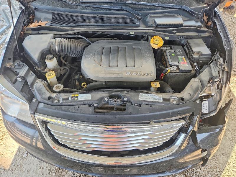 62659926 :رقم المزاد ، 2C4RC1BG9GR133113 vin ، 2016 Chrysler Town & Country مزاد بيع
