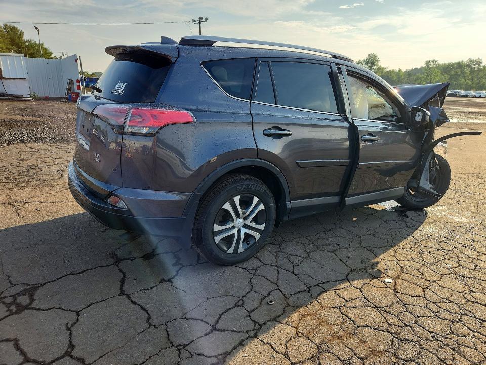 2017 Toyota Rav4 მანქანა იყიდება აუქციონზე, vin: JTMBFREV7HJ708106, აუქციონის ნომერი: 59260416