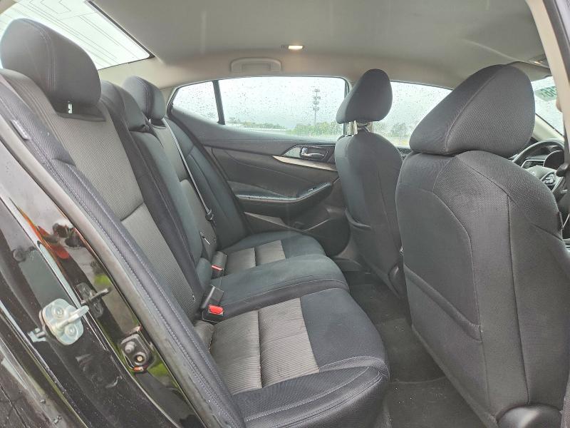 59620656 :رقم المزاد ، 1N4AA6AVXKC378865 vin ، 2019 Nissan Maxima مزاد بيع