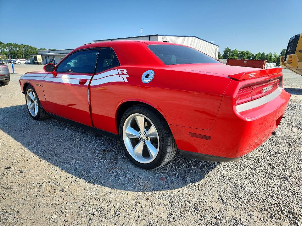 59329786 :رقم المزاد ، 2C3CDYBT4EH110581 vin ، 2014 Dodge Challenger مزاد بيع