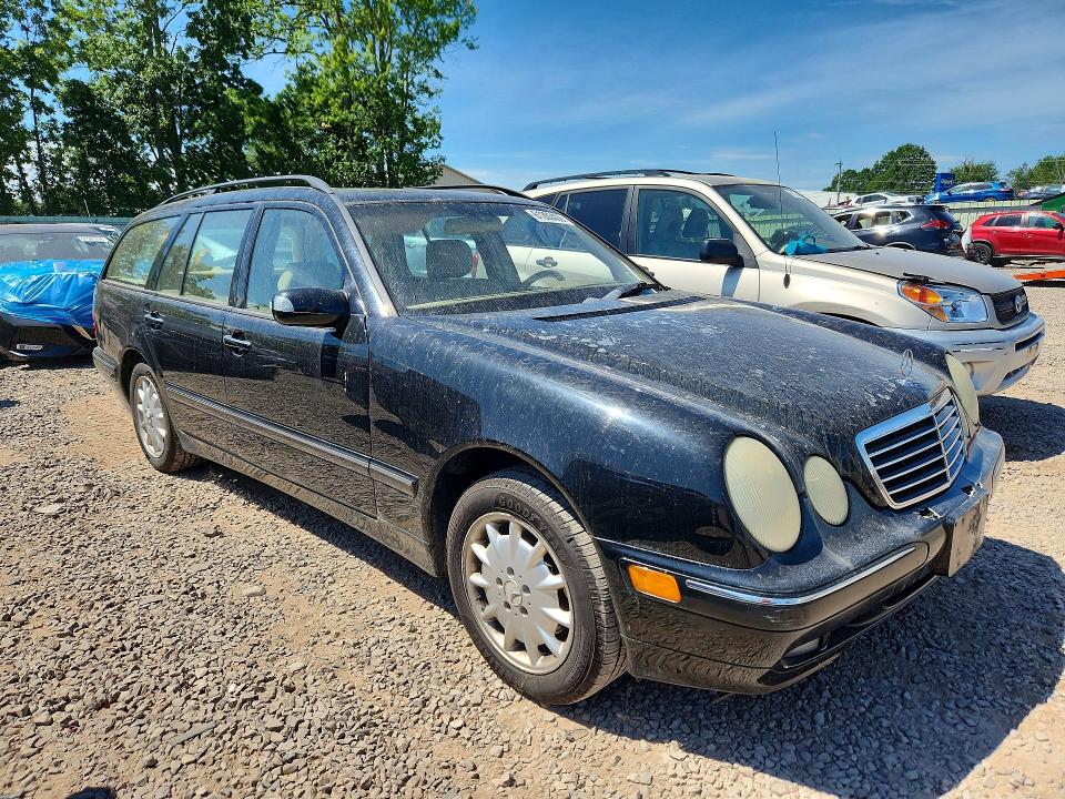 2002 Mercedes-benz E მანქანა იყიდება აუქციონზე, vin: WDBJH82J72X083095, აუქციონის ნომერი: 61303426
