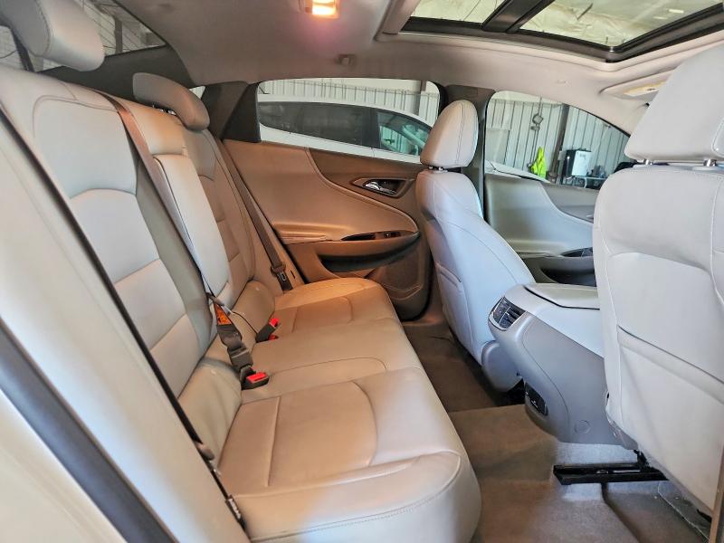 Продаж на аукціоні авто 2018 Chevrolet Malibu, vin: 1G1ZD5ST3JF225472, номер лоту: 60239346