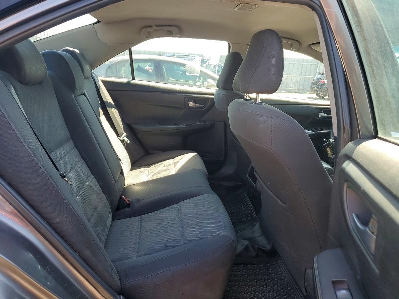61764196 :رقم المزاد ، 4T1BD1FK3GU183632 vin ، 2016 Toyota Camry Hybrid مزاد بيع