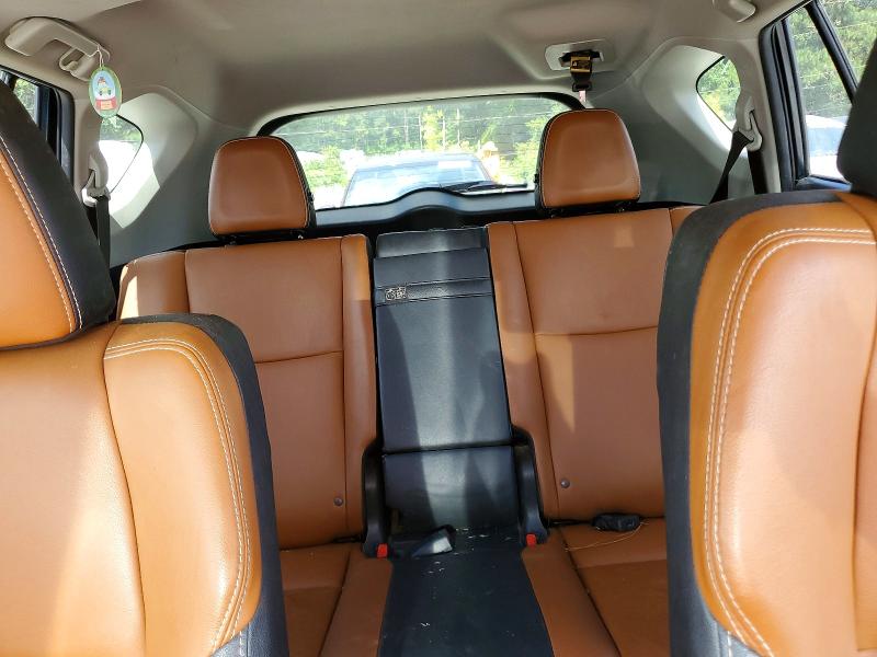 61778026 :رقم المزاد ، JTMDJREVXHD108332 vin ، 2017 Toyota Rav4 Hv مزاد بيع