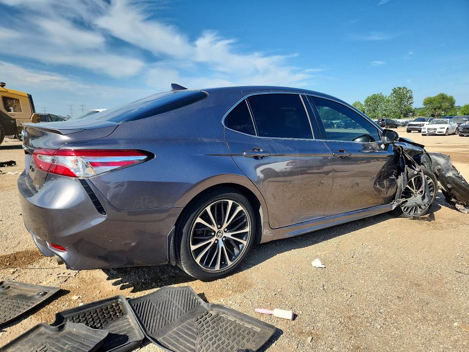 Продажа на аукционе авто 2020 Toyota Camry, vin: 4T1G11BK9LU014813, номер лота: 60094386