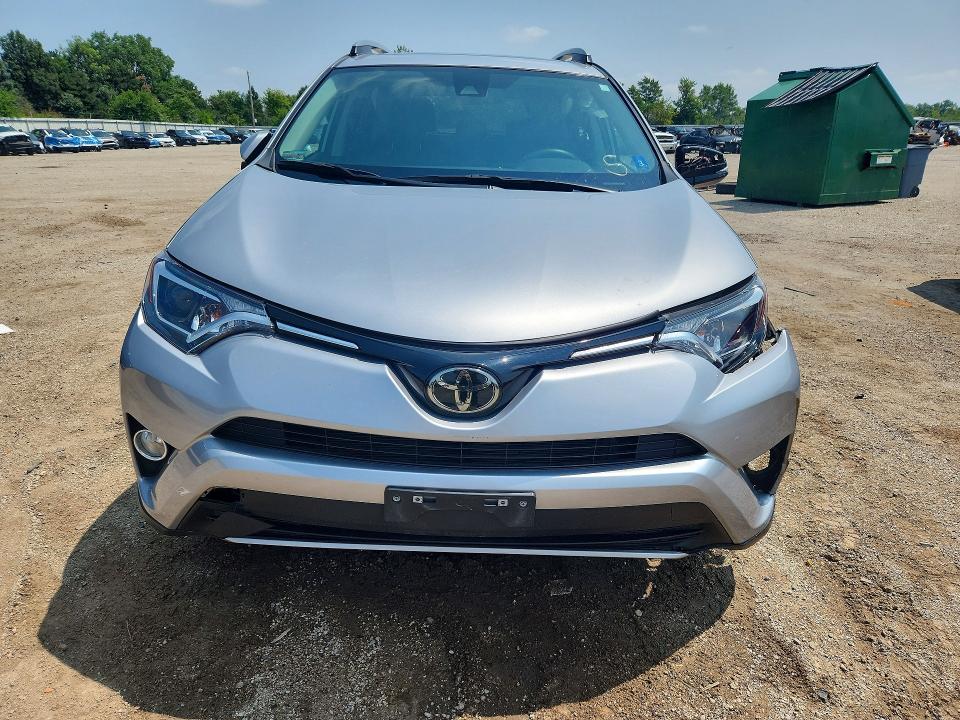 Aukcja sprzedaży 2018 Toyota Rav4, vin: 2T3RFREV2JW704955, numer aukcji: 62671826