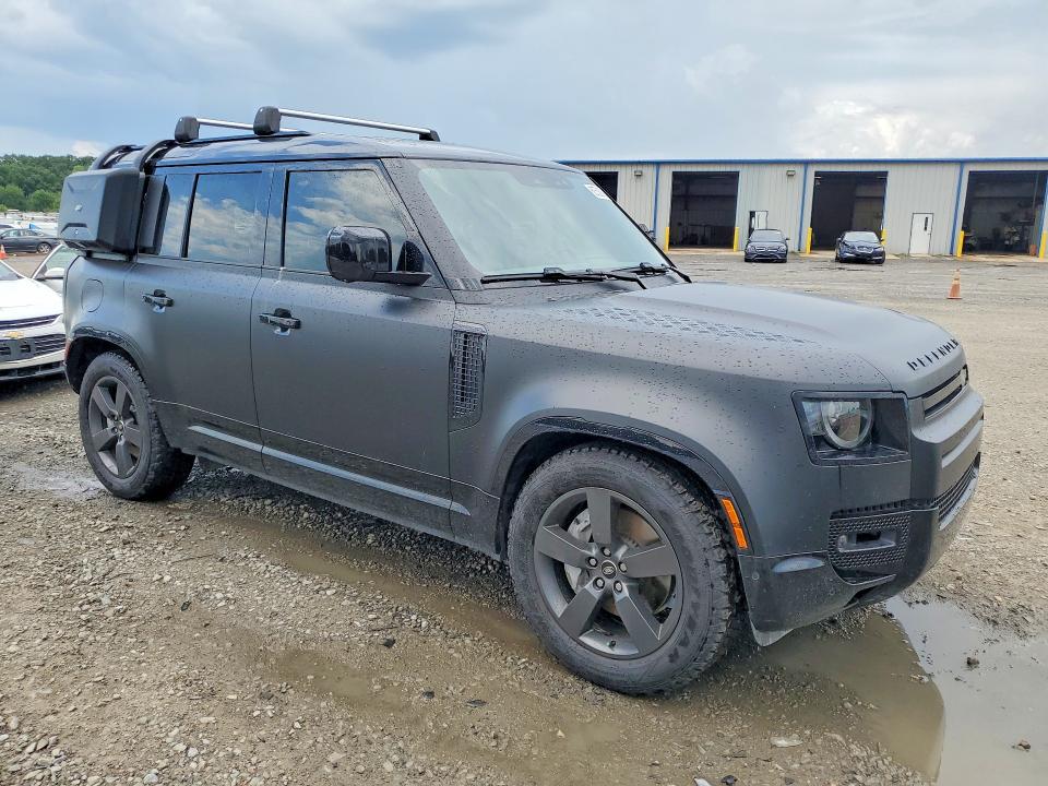 60558086 :رقم المزاد ، SALE27EU3S2370041 vin ، 2025 Land Rover Defender مزاد بيع