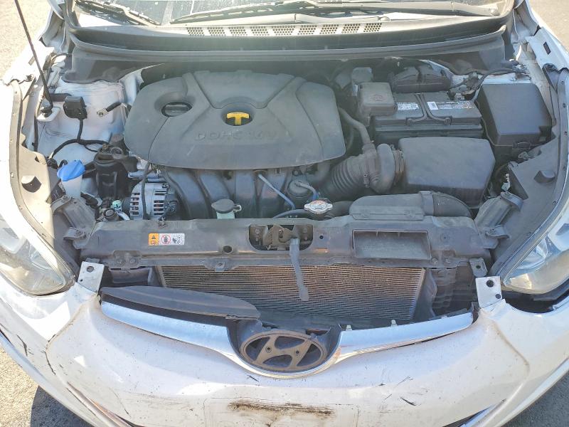 2015 Hyundai Elantra მანქანა იყიდება აუქციონზე, vin: 5NPDH4AE2FH550095, აუქციონის ნომერი: 61060256