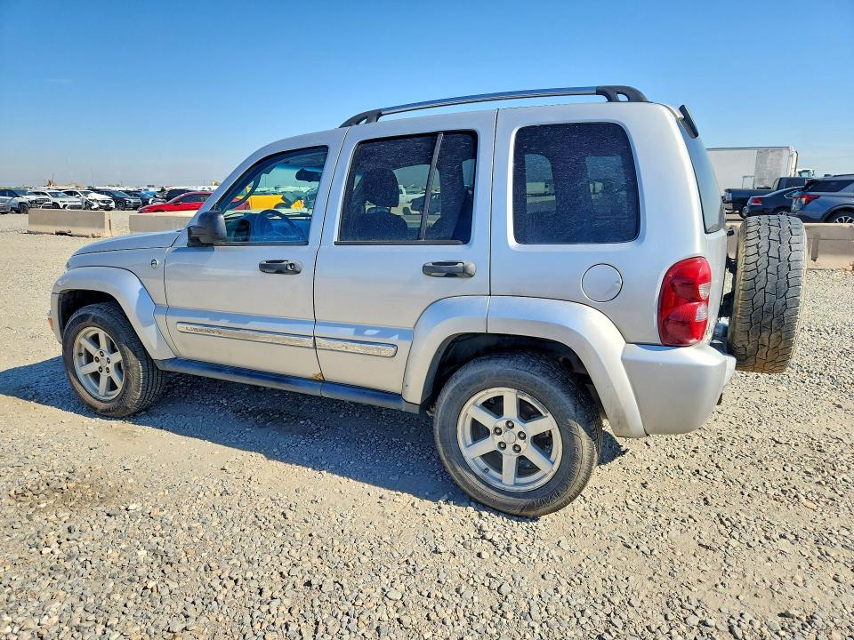 2005 Jeep Liberty მანქანა იყიდება აუქციონზე, vin: 1J4GL58KX5W695465, აუქციონის ნომერი: 62908166