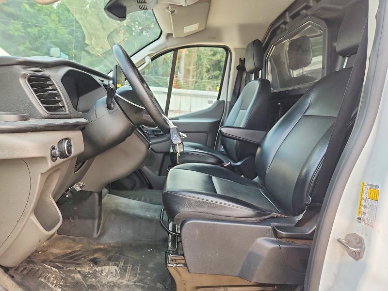 59851996 :رقم المزاد ، 1FTBR1Y88LKB71201 vin ، 2020 Ford Transit مزاد بيع