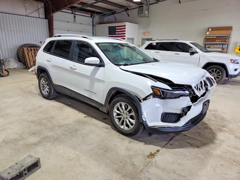 60820816 :رقم المزاد ، 1C4PJLCB5LD628319 vin ، 2020 Jeep Cherokee مزاد بيع