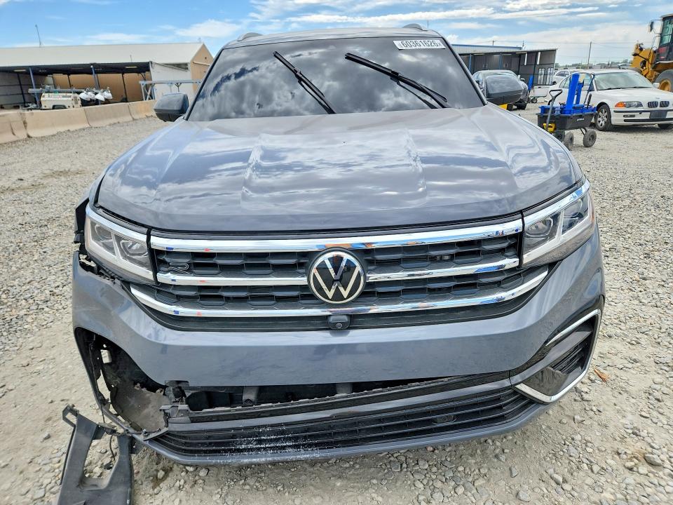 2021 Volkswagen Atlas Cross Sport მანქანა იყიდება აუქციონზე, vin: 1V2FE2CA4MC234883, აუქციონის ნომერი: 60361626