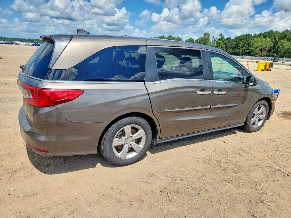 Продажа на аукционе авто 2019 Honda Odyssey, vin: 5FNRL6H7XKB029724, номер лота: 60676136