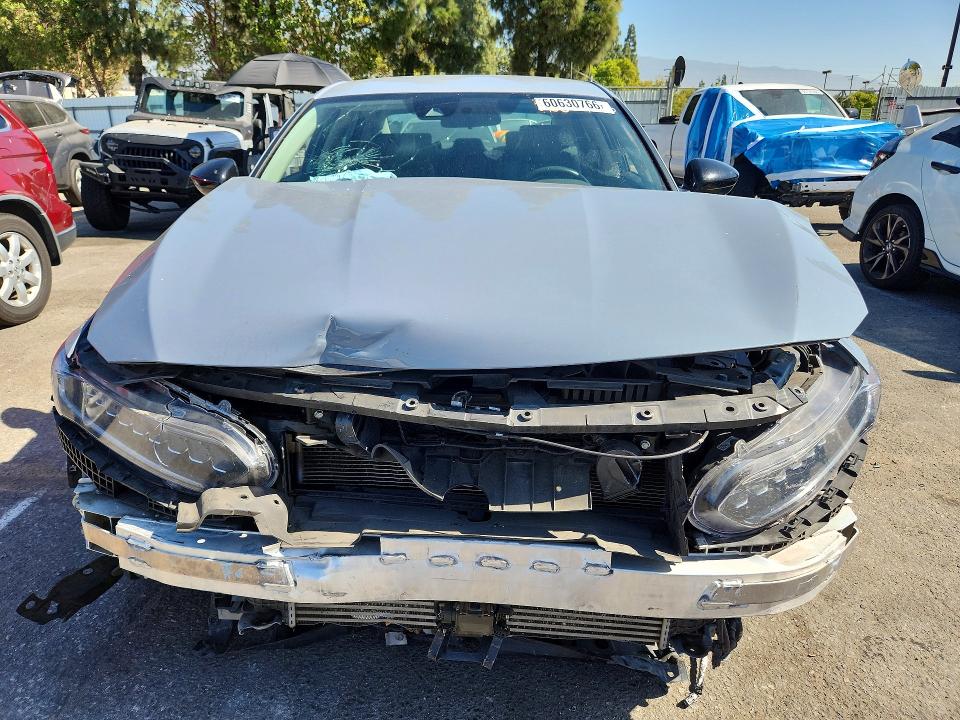 60630766 :رقم المزاد ، 1HGCV1F43MA024969 vin ، 2021 Honda Accord مزاد بيع