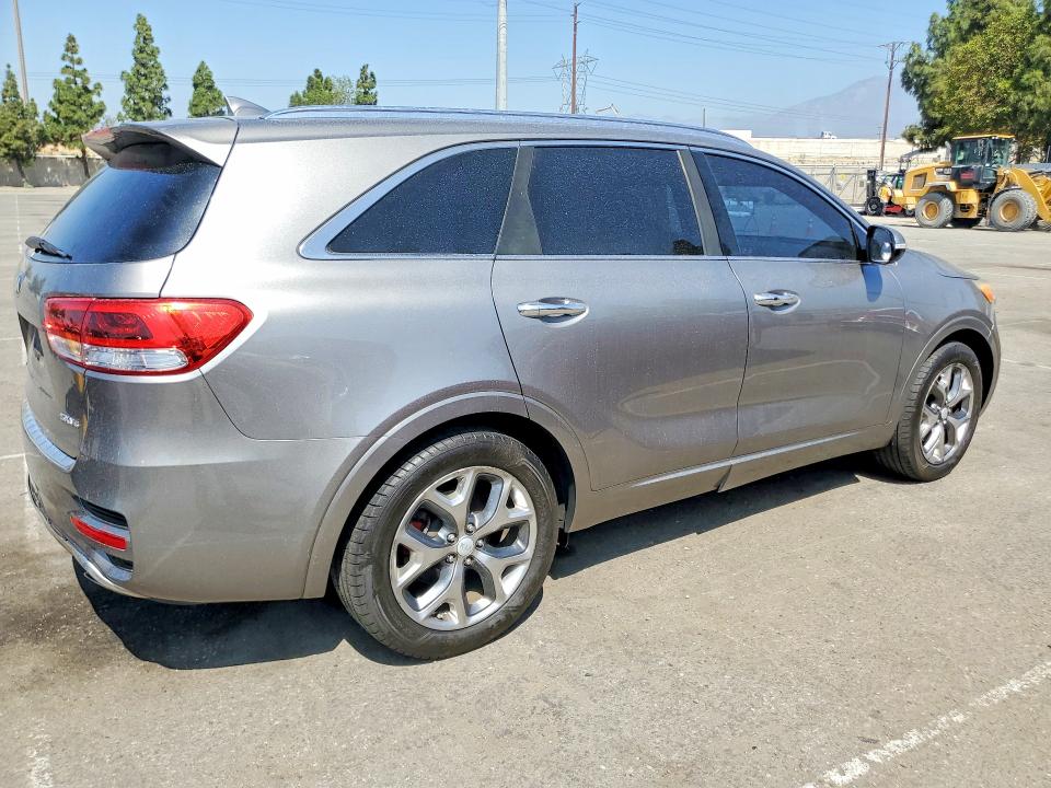 Продаж на аукціоні авто 2018 Kia Sorento, vin: 5XYPK4A59JG378338, номер лоту: 63137606