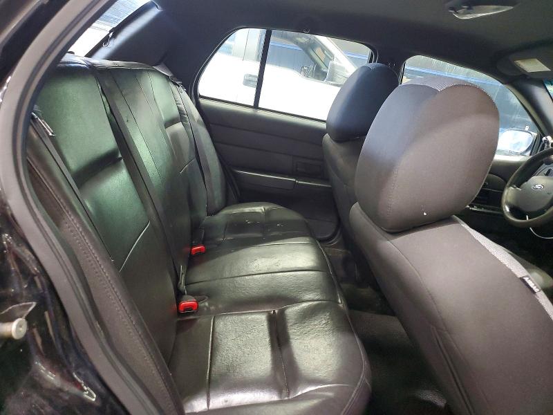 Продаж на аукціоні авто 2011 Ford Crown Victoria, vin: 2FABP7BV9BX107600, номер лоту: 60557006