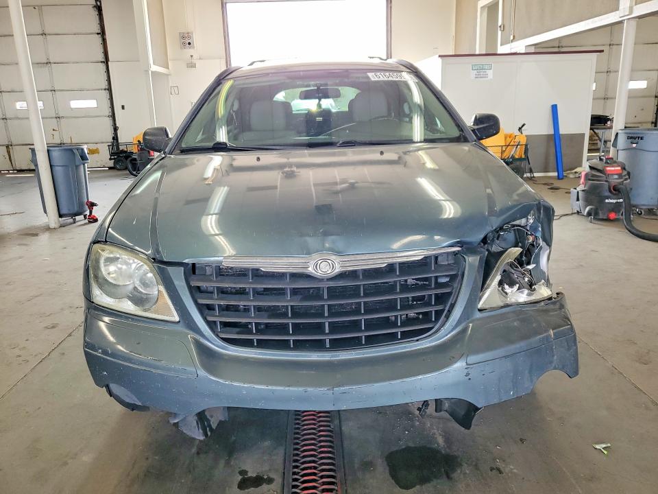 2005 Chrysler Pacifica მანქანა იყიდება აუქციონზე, vin: 2C8GM48L55R310956, აუქციონის ნომერი: 61645996