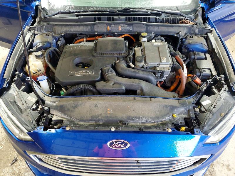 62454256 :رقم المزاد ، 3FA6P0PU6HR390036 vin ، 2017 Ford Fusion مزاد بيع