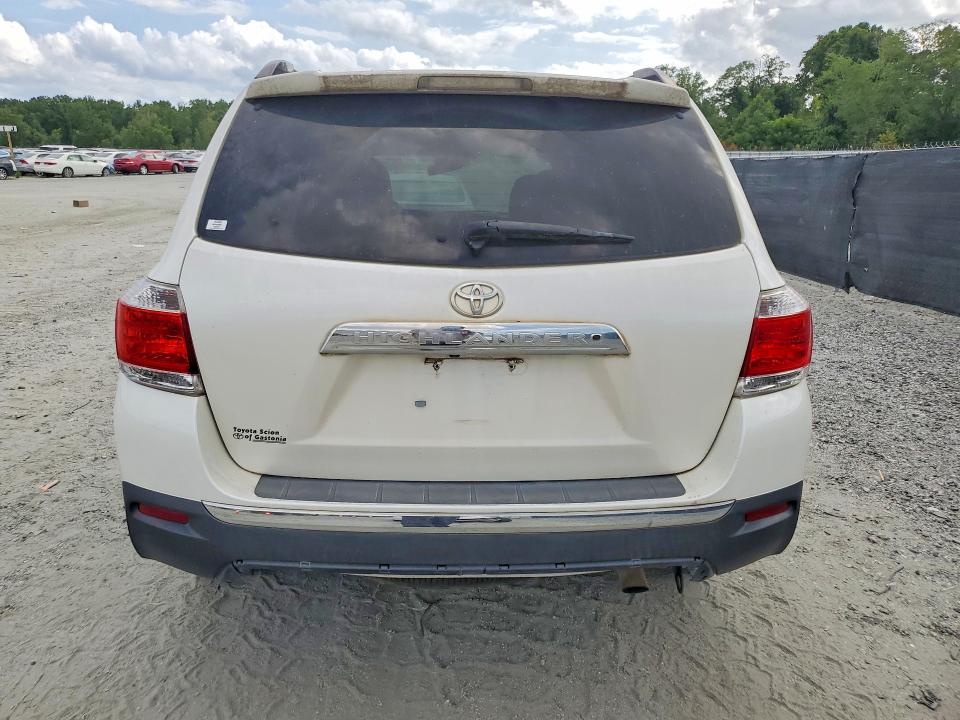 62070566 :رقم المزاد ، 5TDZA3EH5DS044762 vin ، 2013 Toyota Highlander مزاد بيع