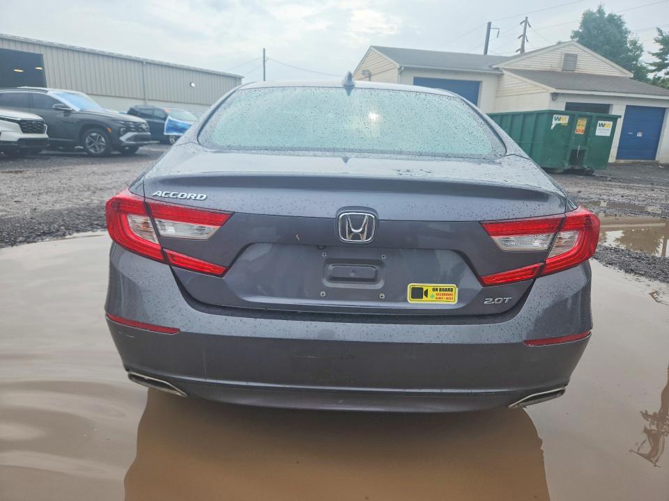 60239526 :رقم المزاد ، 1HGCV2F59KA010733 vin ، 2019 Honda Accord مزاد بيع