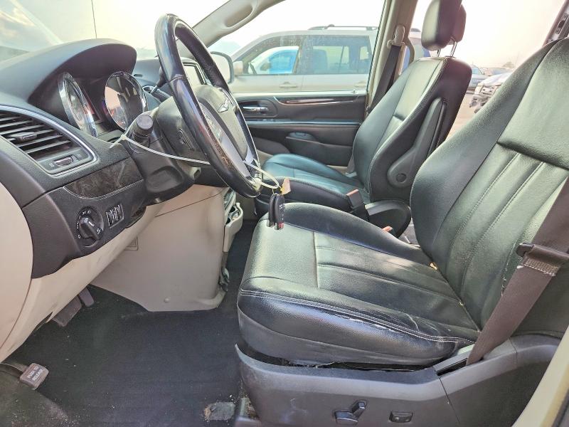 2015 Chrysler Town & Country მანქანა იყიდება აუქციონზე, vin: 2C4RC1BG1FR636634, აუქციონის ნომერი: 63430506