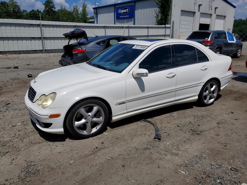 2006 Mercedes-benz C მანქანა იყიდება აუქციონზე, vin: WDBRF52H06A856311, აუქციონის ნომერი: 60125856