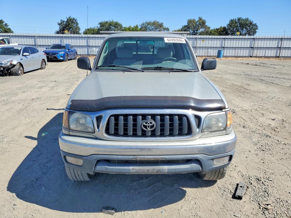 62492846 :رقم المزاد ، 5TESN92NX1Z804086 vin ، 2001 Toyota Tacoma مزاد بيع