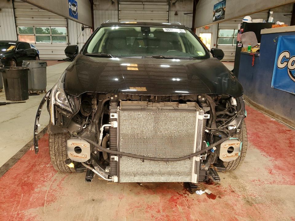 2018 Cadillac Xt5 მანქანა იყიდება აუქციონზე, vin: 1GYKNDRS8JZ121081, აუქციონის ნომერი: 60761806
