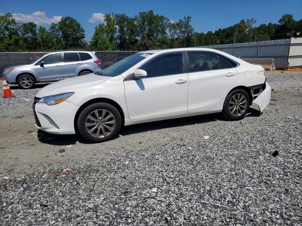 Auction sale of the 2015 Toyota Camry, vin: 4T1BF1FK4FU927201, lot number: 61311956