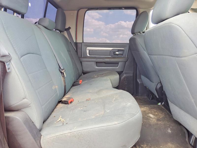 62378956 :رقم المزاد ، 3C63R3DL3FG555710 vin ، 2015 Ram 3500 مزاد بيع