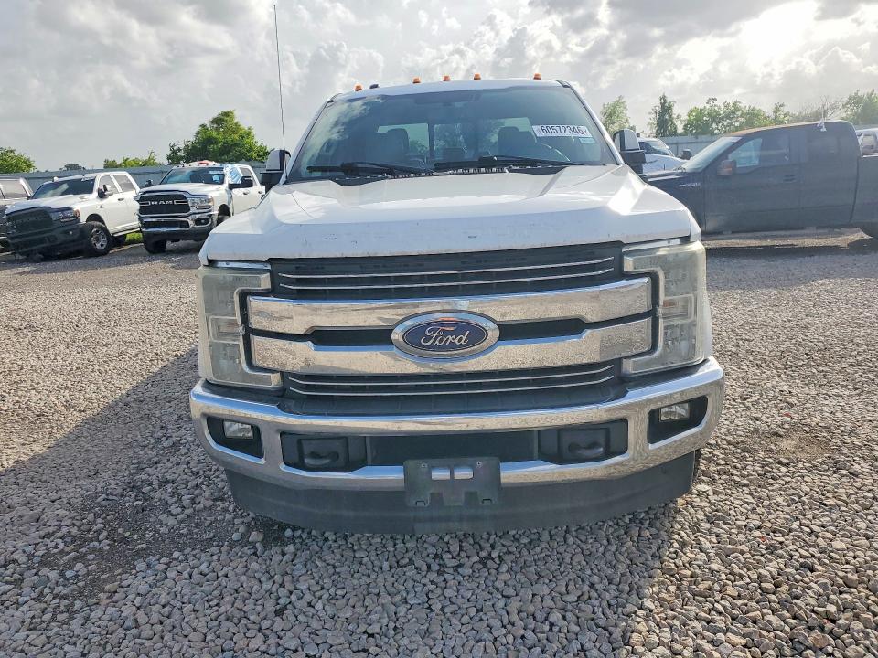 2017 Ford F350 მანქანა იყიდება აუქციონზე, vin: 1FT8W3DT1HEB45232, აუქციონის ნომერი: 60572346