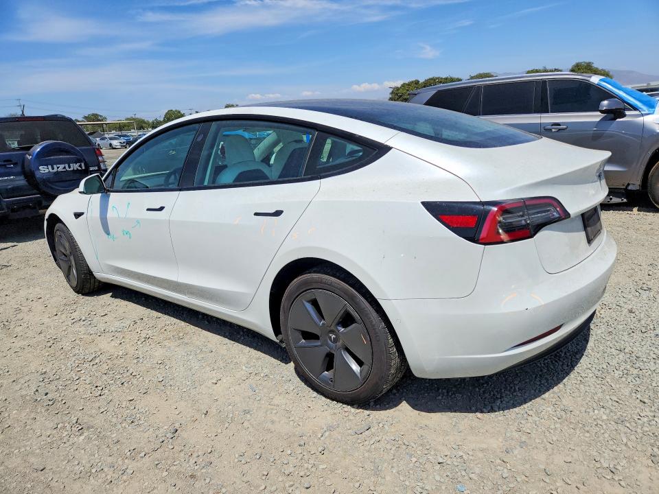 62313526 :رقم المزاد ، 5YJ3E1EA4MF873165 vin ، 2021 Tesla Model 3 مزاد بيع