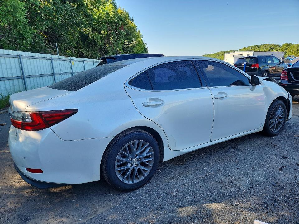 Aukcja sprzedaży 2018 Lexus Es, vin: 58ABK1GG6JU107984, numer aukcji: 61784686