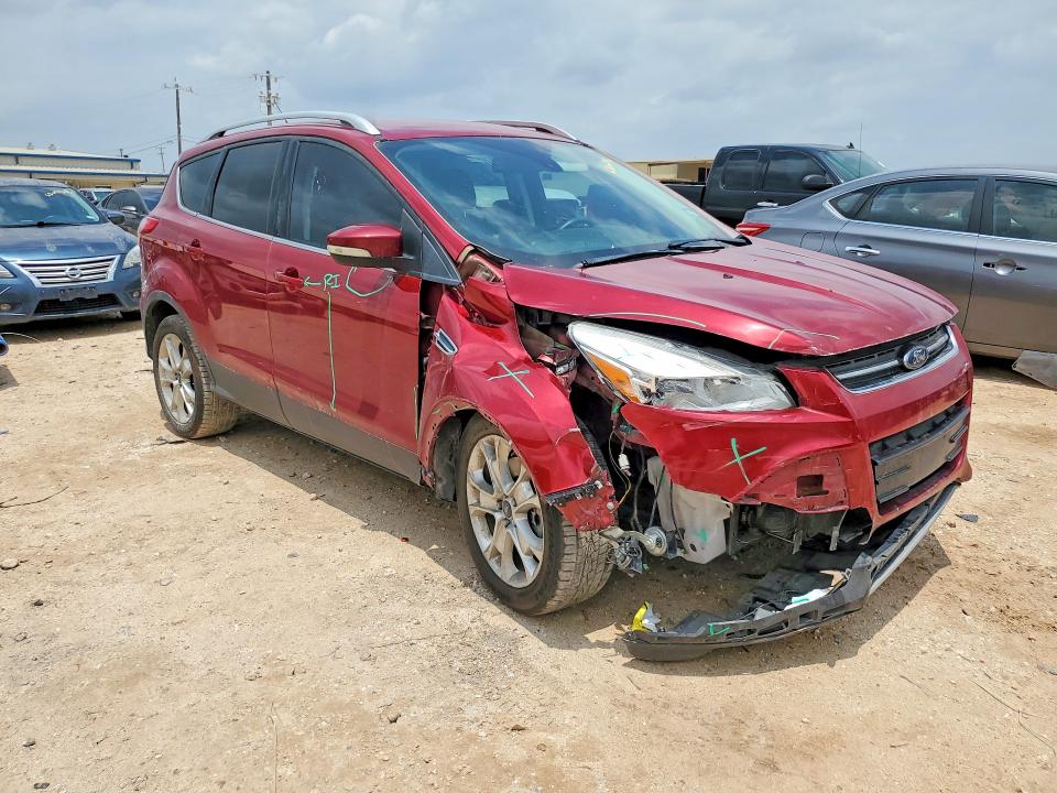 62062416 :رقم المزاد ، 1FMCU0J98GUB82172 vin ، 2016 Ford Escape مزاد بيع