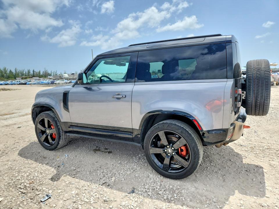 60131726 :رقم المزاد ، SALEX6RU2M2054333 vin ، 2021 Land Rover Defender مزاد بيع
