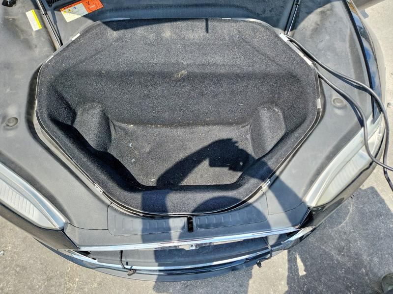 Продаж на аукціоні авто 2014 Tesla Model S, vin: 5YJSA1H25EFP64873, номер лоту: 63180066