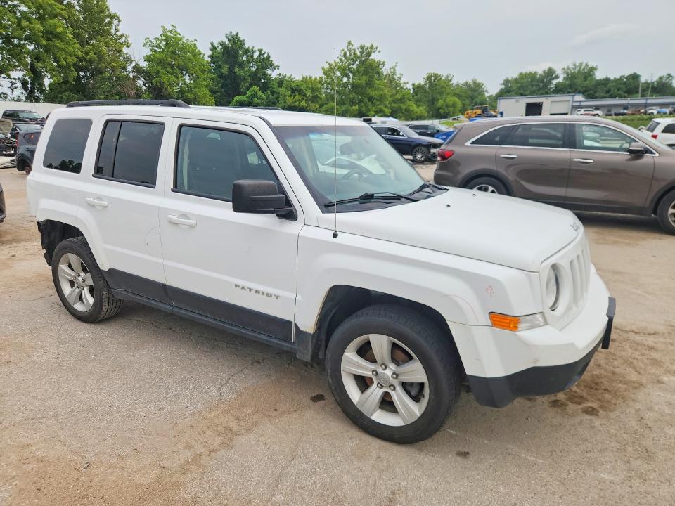 2016 Jeep Patriot მანქანა იყიდება აუქციონზე, vin: 1C4NJRFB7GD632755, აუქციონის ნომერი: 62991926