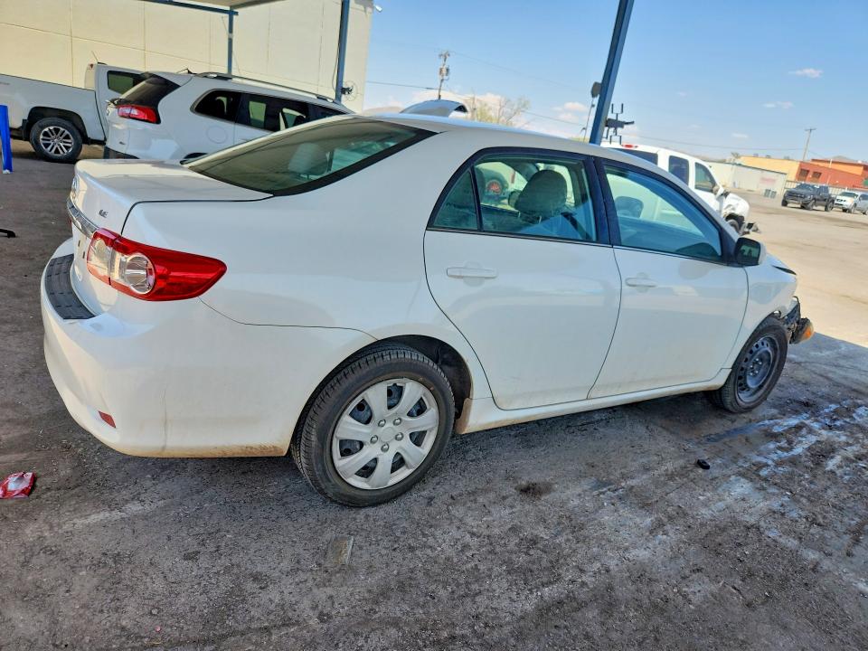 63162506 :رقم المزاد ، 5YFBU4EE3DP117303 vin ، 2013 Toyota Corolla مزاد بيع