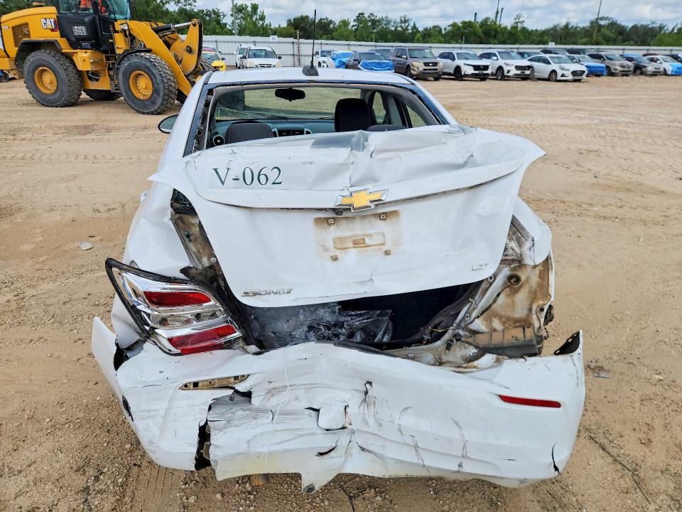 2019 Chevrolet Sonic მანქანა იყიდება აუქციონზე, vin: 1G1JD5SB2K4101954, აუქციონის ნომერი: 56586236