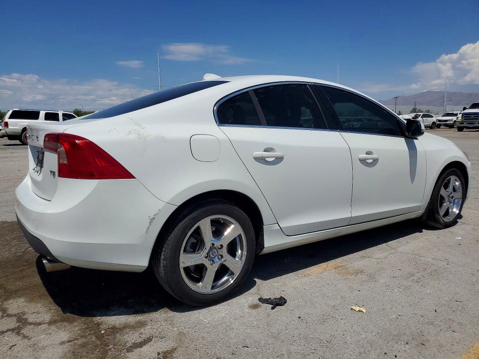 2012 Volvo S60 მანქანა იყიდება აუქციონზე, vin: YV1622FS7C2096527, აუქციონის ნომერი: 61562876
