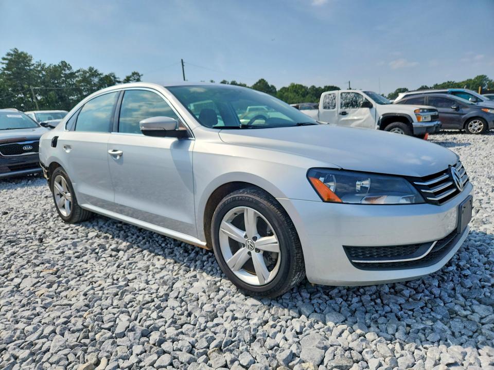 Продажа на аукционе авто 2013 Volkswagen Passat, vin: 1VWBP7A38DC104419, номер лота: 63469316