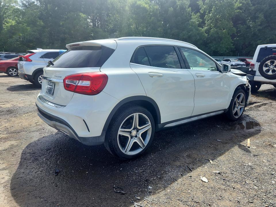Продаж на аукціоні авто 2015 Mercedes-benz Gla, vin: WDCTG4GB9FJ082007, номер лоту: 61160796