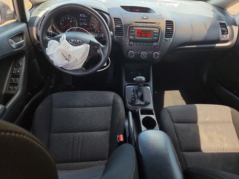 59541996 :رقم المزاد ، 3KPFK4A75HE085251 vin ، 2017 Kia Forte مزاد بيع