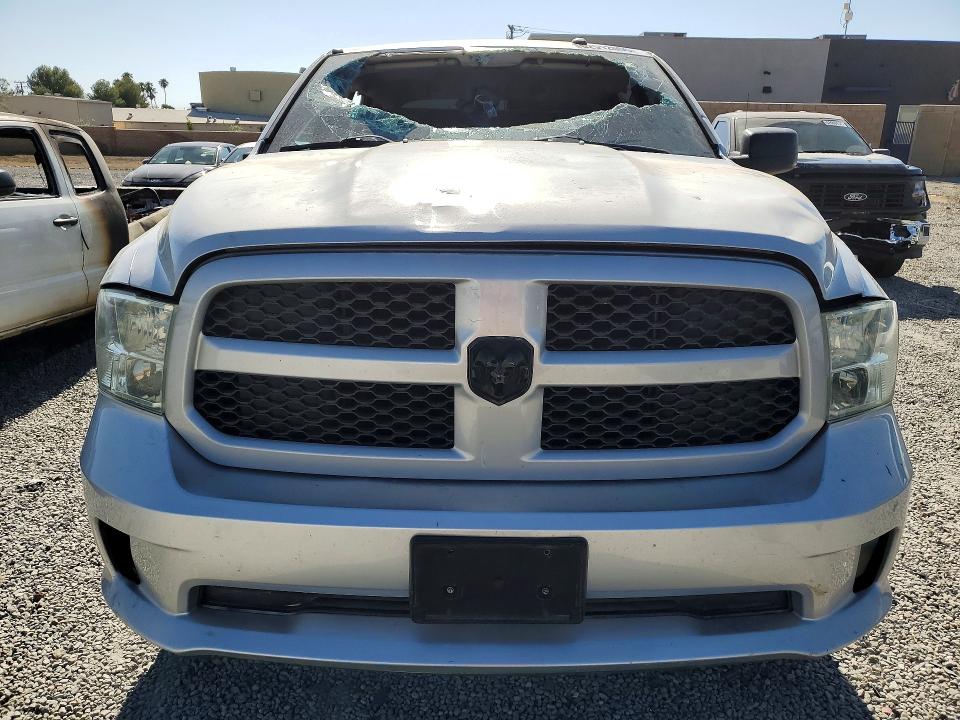 62912066 :رقم المزاد ، 3C6RR6KT9EG226040 vin ، 2014 Ram 1500 مزاد بيع