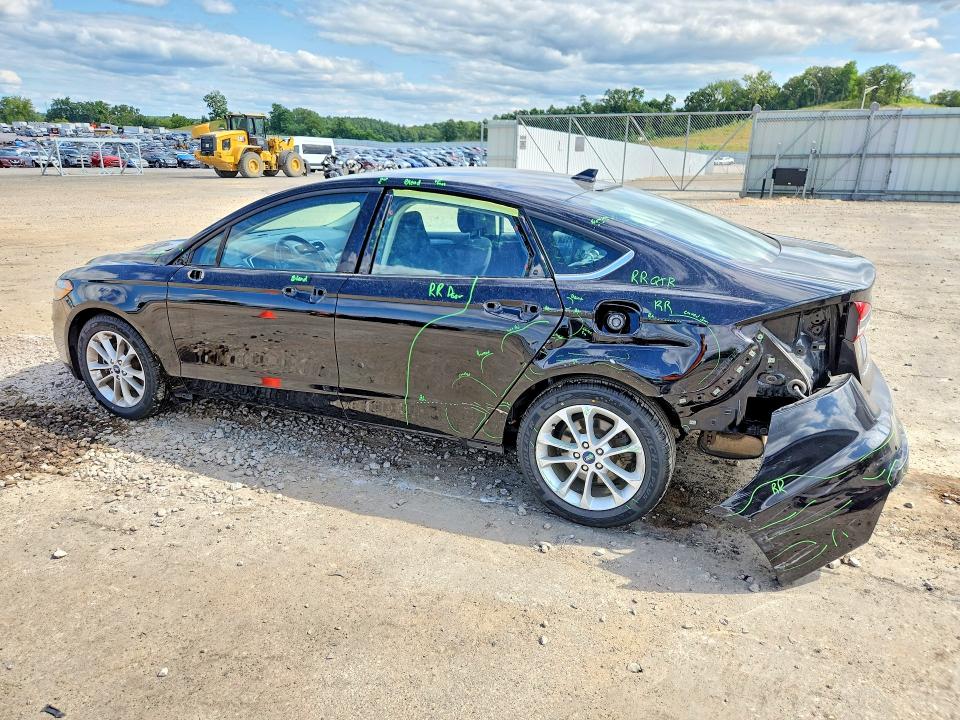 Продажа на аукционе авто 2020 Ford Fusion, vin: 3FA6P0HD7LR162554, номер лота: 61983306